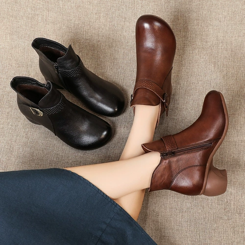 Утепленные комфортные туфли для матери, удерживающие тепло короткие сапоги, мягкая подошва, для среднего возраста, из натуральной кожи