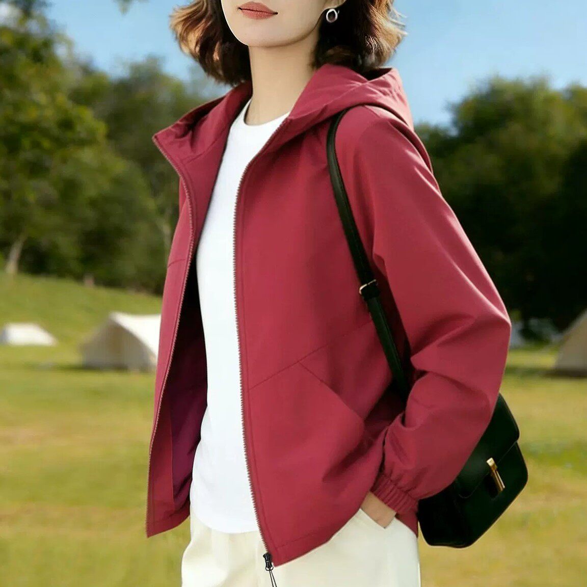 百搭薄款连帽夹克外套女2026秋季新款休闲时尚中老年妈妈短款风衣