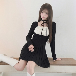 绑带拼接羊毛针织收腰百褶连衣裙 D@r1ich人气爆款 超絶好版 型