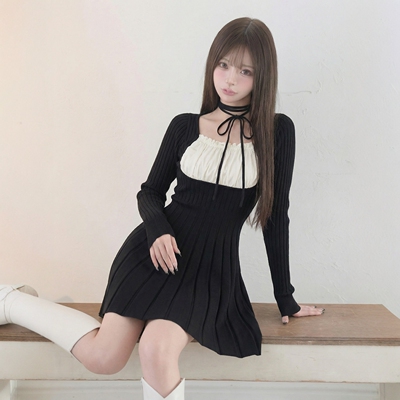 超絶好版型！D@r1ich人气爆款 绑带拼接羊毛针织收腰百褶连衣裙