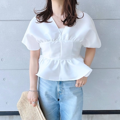 仅9件~华丽浪漫/荷叶边下摆/褶裥收腰 深v领通勤百搭法式短袖衬衫