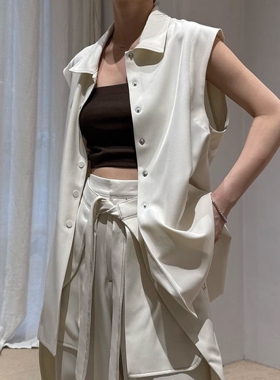 sty1em1xer 飒美女绅士 速干/抗皱免烫 缝线彩绘纽扣翻领马甲外套