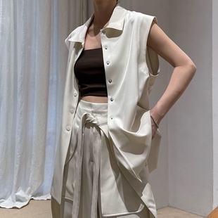 抗皱免烫 速干 缝线彩绘纽扣翻领马甲外套 飒美女绅士 sty1em1xer