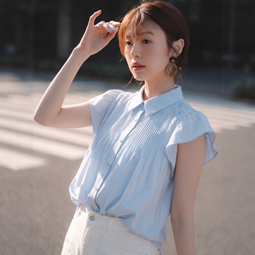 型塑法式氛围 千金线N家超人气 立体风琴褶 浪漫蝴蝶袖翻领衬衫