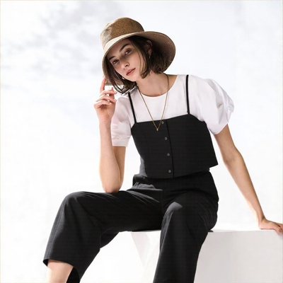 气质天生 千金线N家杂志款 纯色排扣吊带上衣+直筒阔腿休闲裤套装