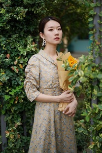 韩国进kou碎花褶皱泡泡袖 21aw 复古 收腰连衣裙 法式 一件难求