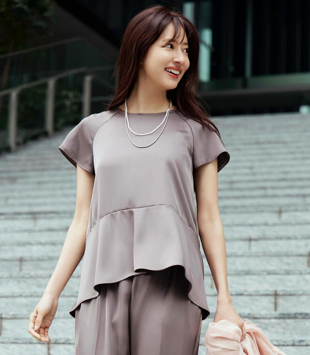 简约拼接OL垂坠飘逸通勤衬衫