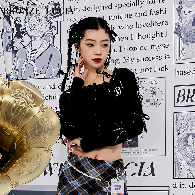 BronzeLucia短款开衫毛衣