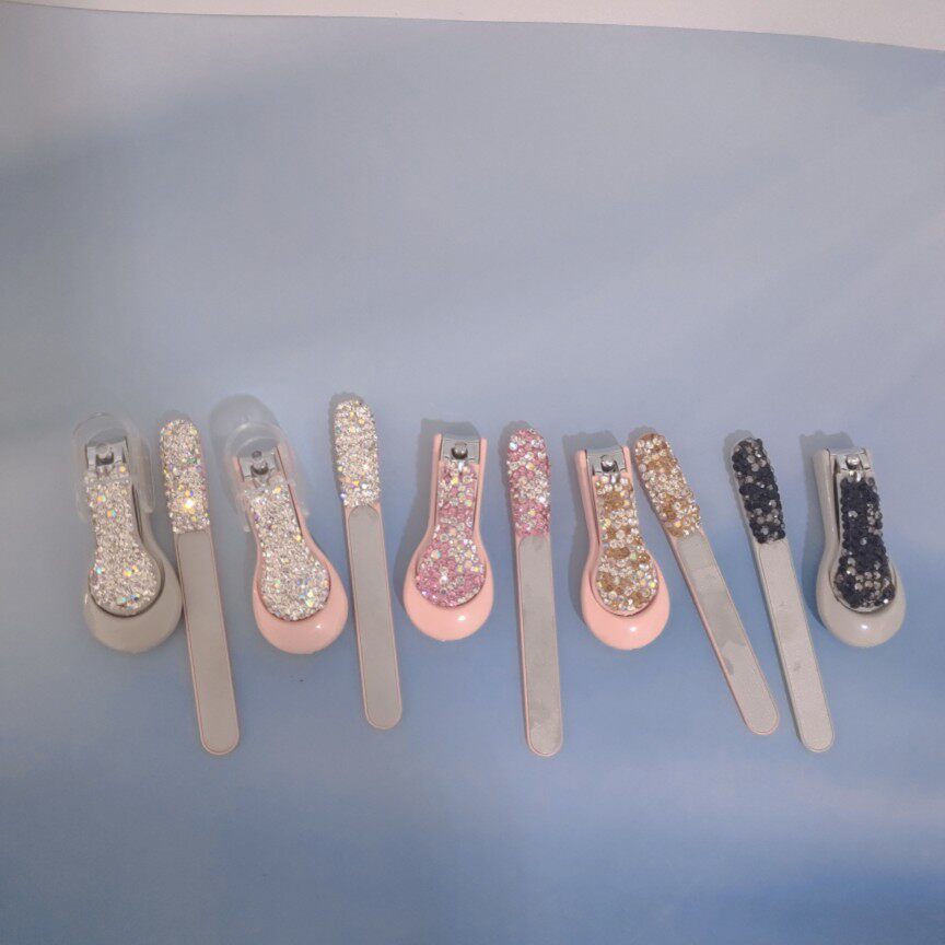 안티 스플래시 다이아몬드 박힌 새로운 스테인레스 스틸 손톱깎이 손톱깎이 네일 파일 매니큐어 세트 2 피스 세트