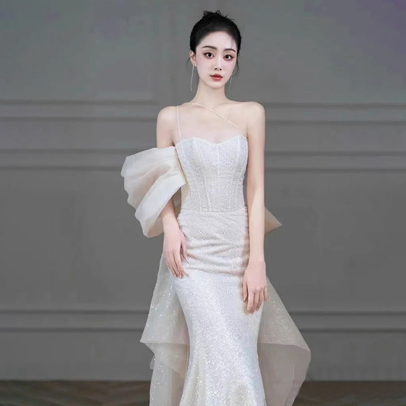 白色轻婚纱亮片晚礼服2023新款夏季高端轻奢性感吊带鱼尾裙生日裙_虎窝淘