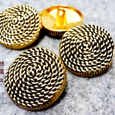 新款摸黑金色金属纽扣链条盘式