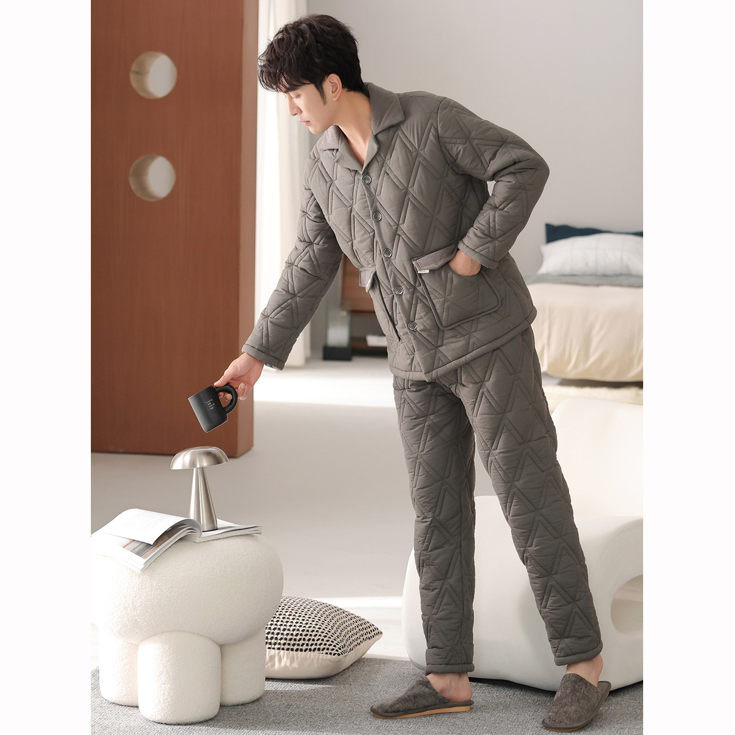 睡衣男冬季新款纯棉珊瑚绒夹棉三层加厚冬天宽松棉袄家居服可外穿