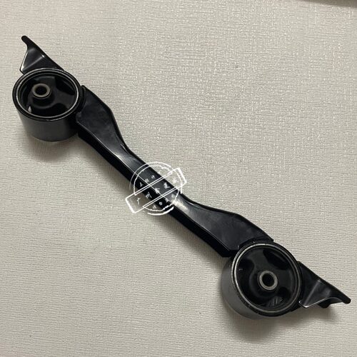 4M40柴油车变速箱胶脚波箱支架