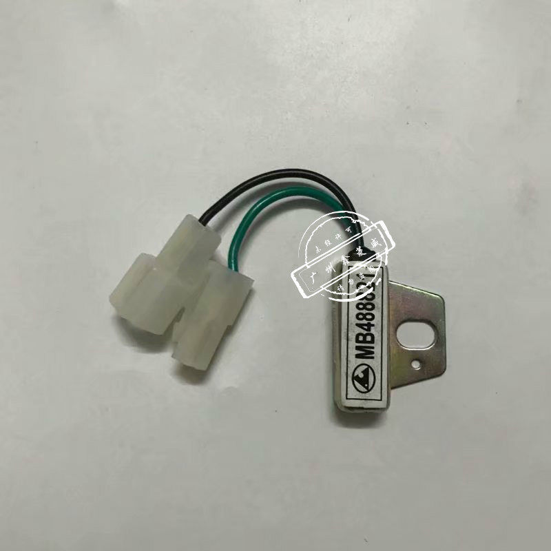 三菱帕杰罗V31静噪滤波器电容
