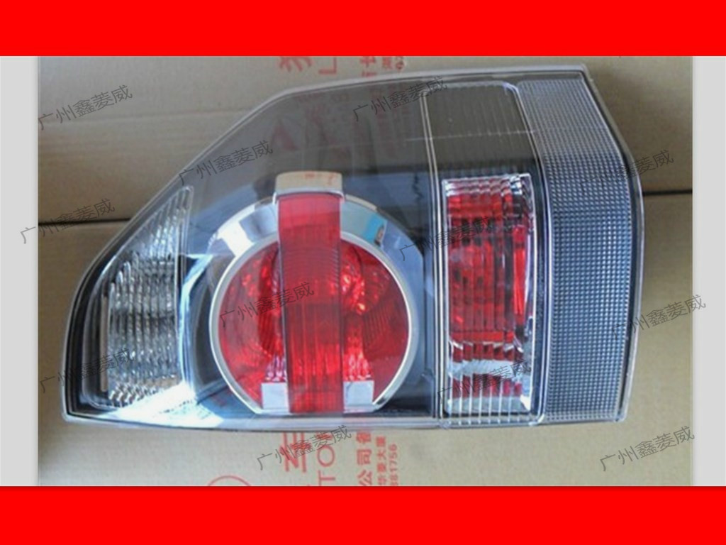 适用于三菱 帕杰罗 猎豹V73V75V77 尾灯 后转向灯 倒车灯 后照灯