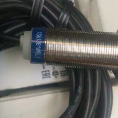 议价 电感式接近开关XS618B1MBL5全新现货议价