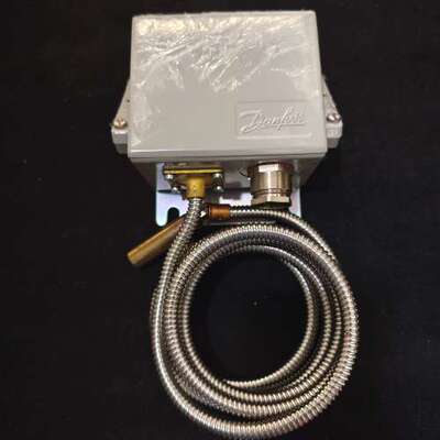 售前Danfoss丹佛斯KPS79   060L3104压力感测器议价