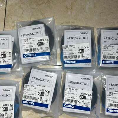 售前E2EQ-X7D112\t接近开关 实物拍摄