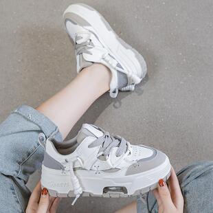 首谷真皮厚底气垫板鞋女2023新款小众风面包鞋百搭爆款运动休闲鞋