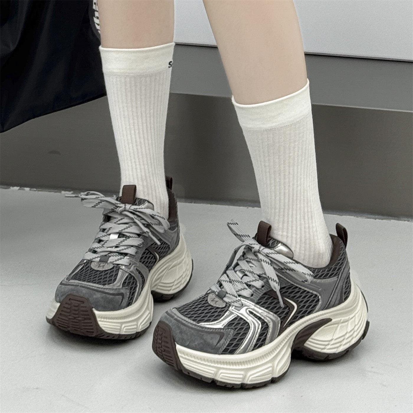 恋典厚底增高老爹鞋女2025年秋季新款轻便舒适显脚小运动休闲网鞋
