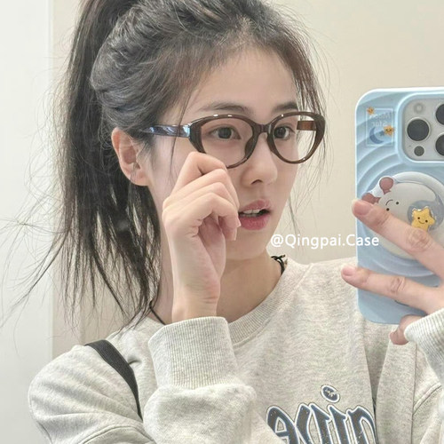 适用苹果手机壳白鹿同款月亮支架