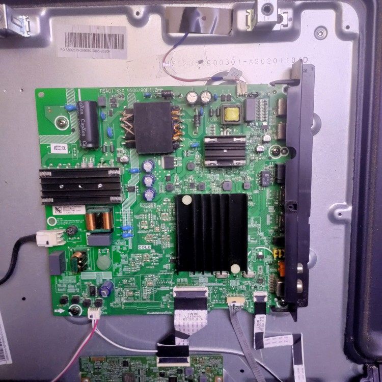 原装 海信HZ55E3D主板RSAG7.820.9506 (BOM6/96)屏HD550X1U32图片