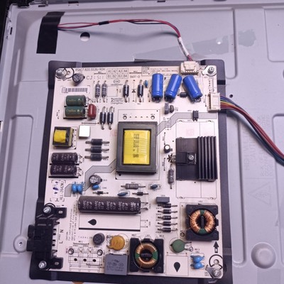 原装海信LED32K20JD LED32EC260JD电源板RSAG7.820.5536  2642WJ