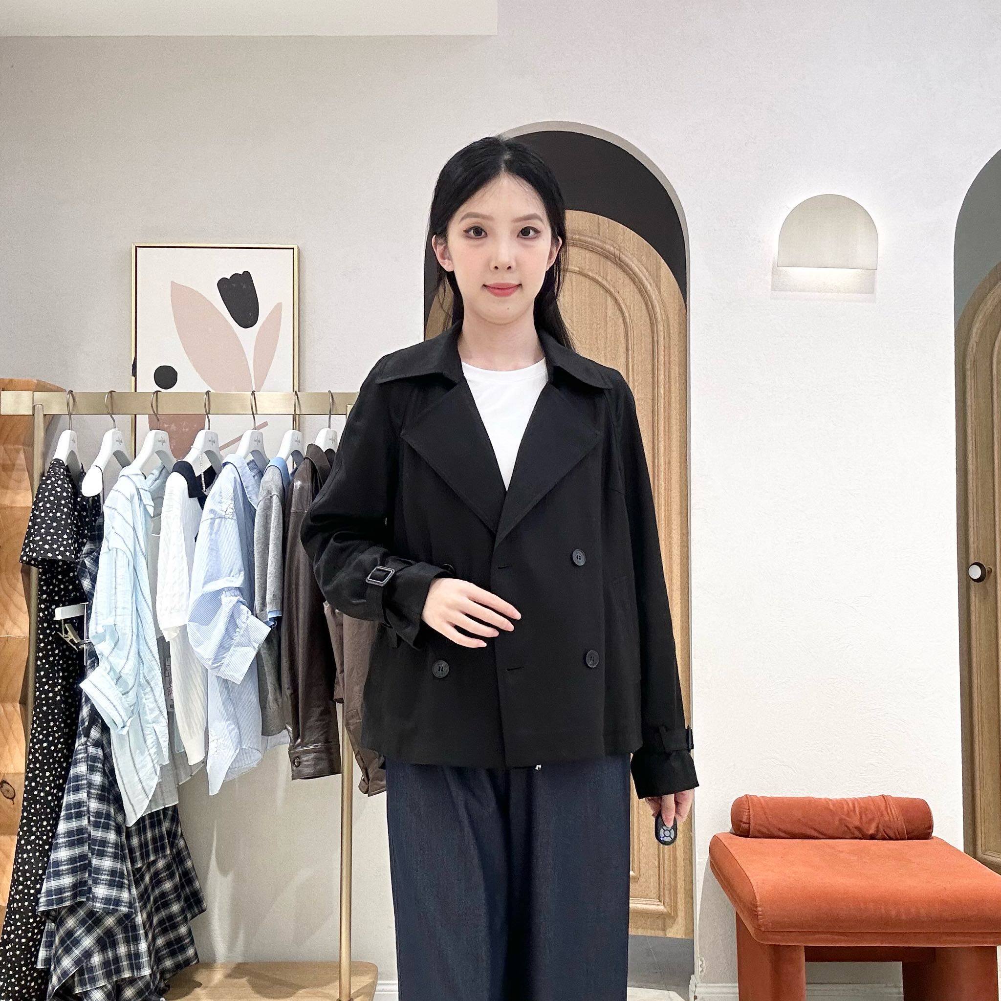 伊芙丽女士时尚休闲外套1G7660151