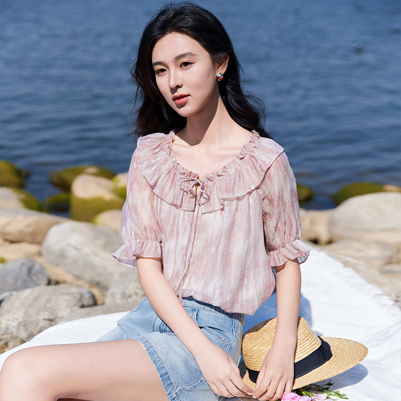 香影夏日漂亮小上衣粉色2025新款泡泡袖衬衣甜美荷叶边短袖女