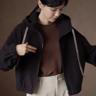 哈齿小姐 榛果咖浓郁质感加厚含绵羊毛混纺宽松短款连帽卫衣外套女