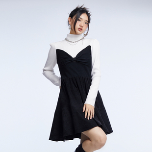 jessyline冬季 杰茜莱时尚拼接修身连衣裙 243111392