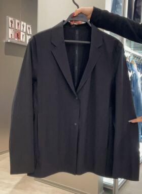 太平鸟男士简约时尚西装B1BAF1403