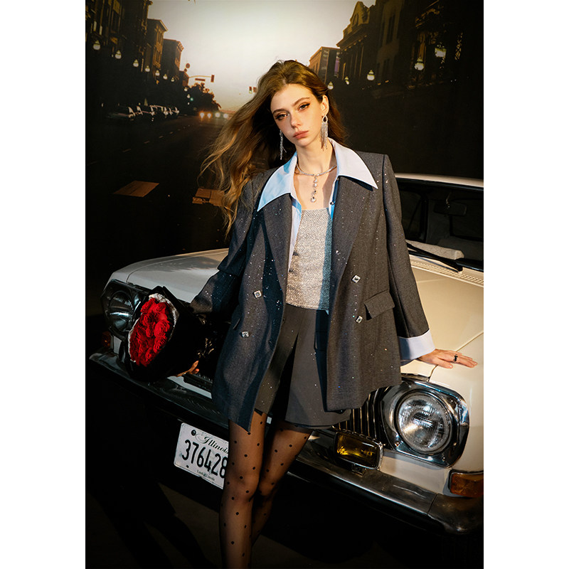 CHICHY老钱风假两件衬衫领灰色西装CC2N003253（不含裤子）