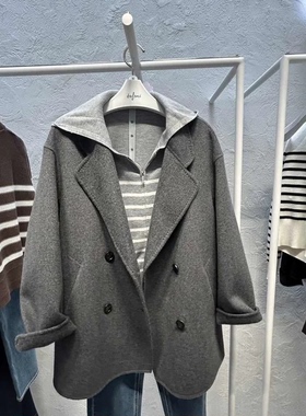 伊芙丽深灰毛呢大衣19GA870881