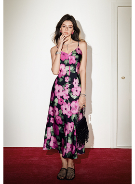 CHICHY复古名媛碎花吊带连衣裙CC8A005251