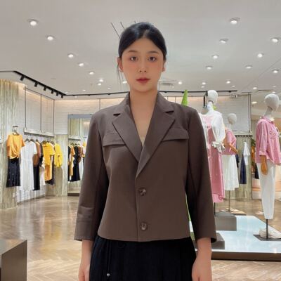 LanaFaY女士简约时尚外套L4X137