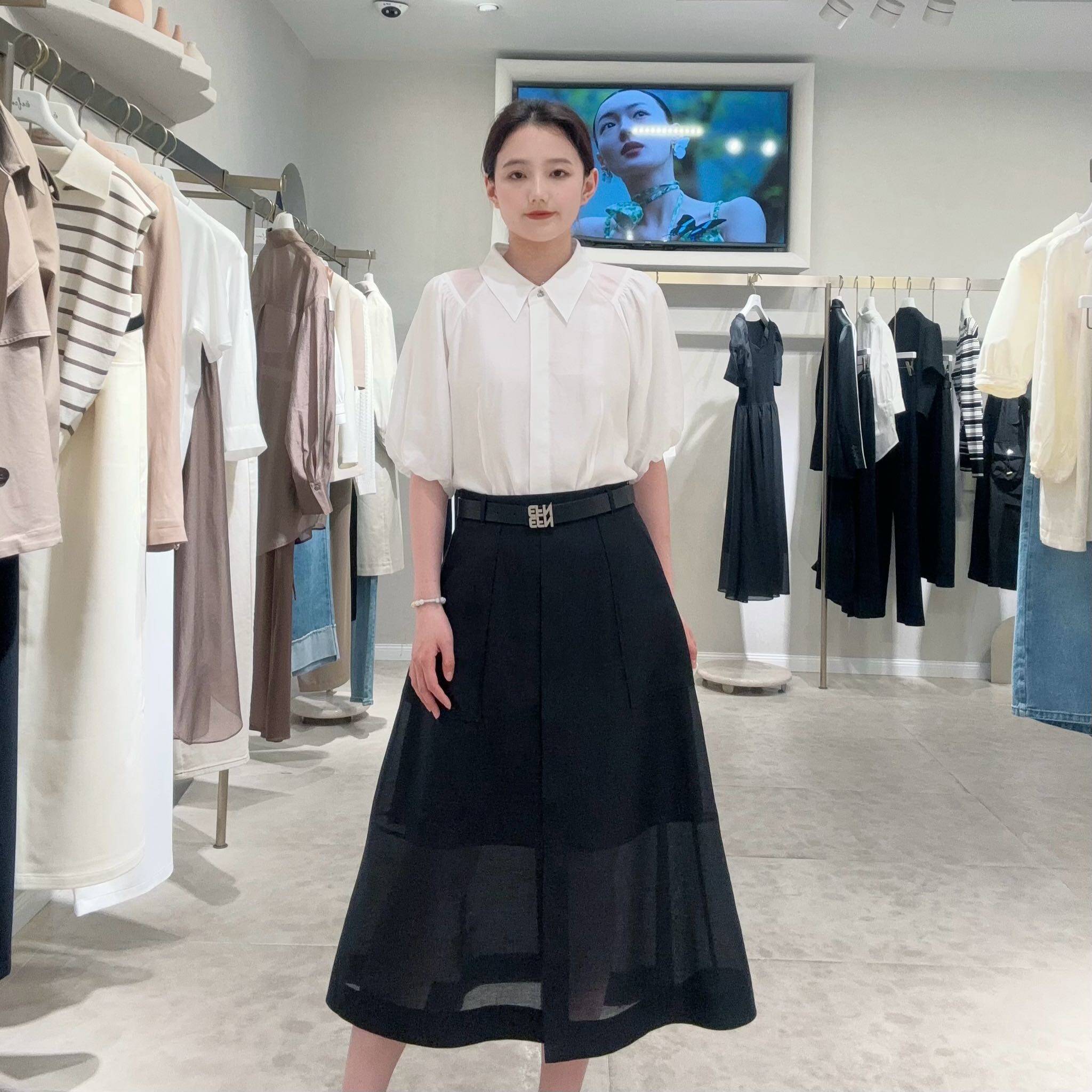 伊芙丽女士简约时尚半身裙1F4440321