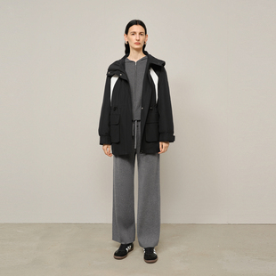 MM麦檬短款连帽羽绒服5FA280631