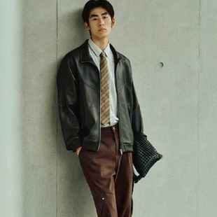 太平鸟男士锋度皮衣立领夹克棕色皮外套B1BDF4F01