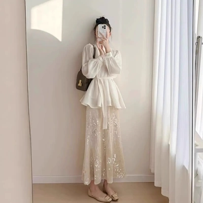 2026气质穿搭上衣套装小香风新款一整套亮片时尚半身裙盐系两件套