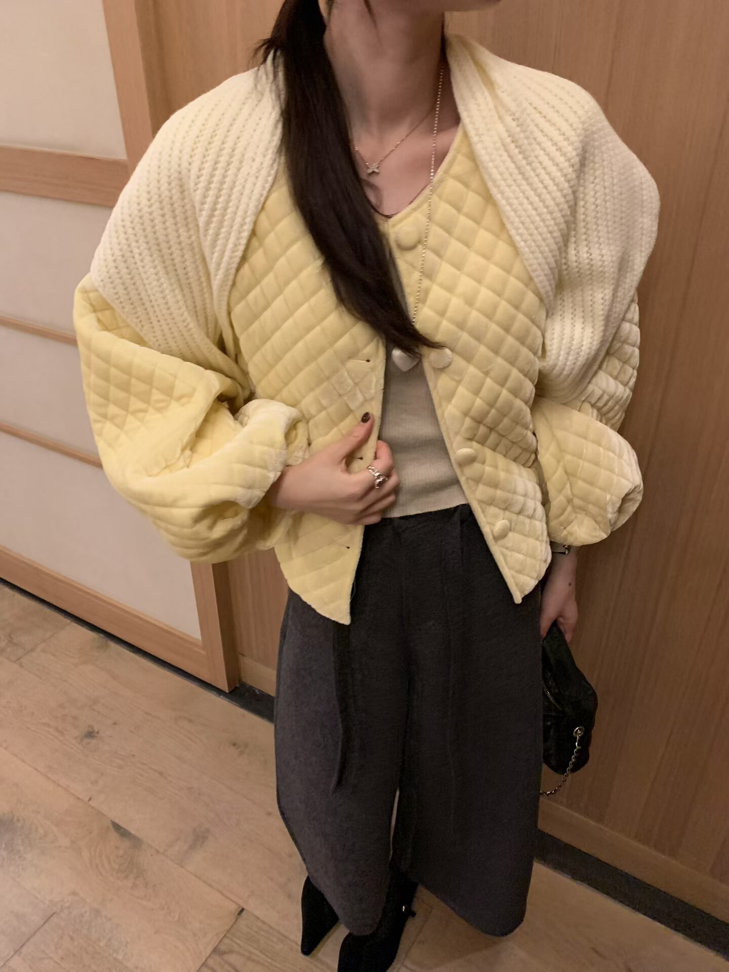 2025秋季新款韩版宽松显瘦百搭圆领长袖菱格棉服女款外套上衣