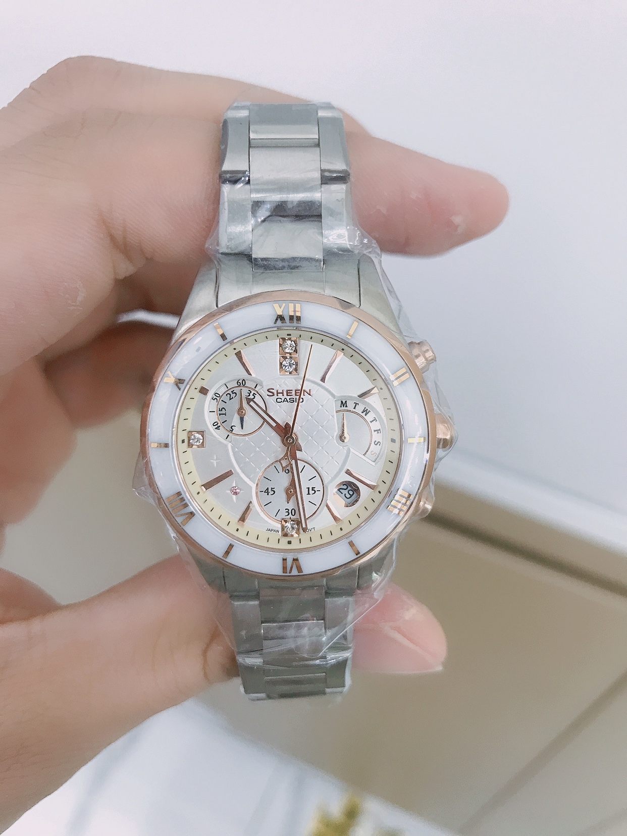 卡西欧日本时尚镜面陶瓷石英