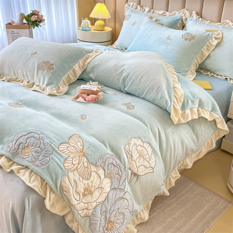 加厚牛奶绒贴布绣四件套双面法兰绒被套罩床笠床单双人宿舍家用冬