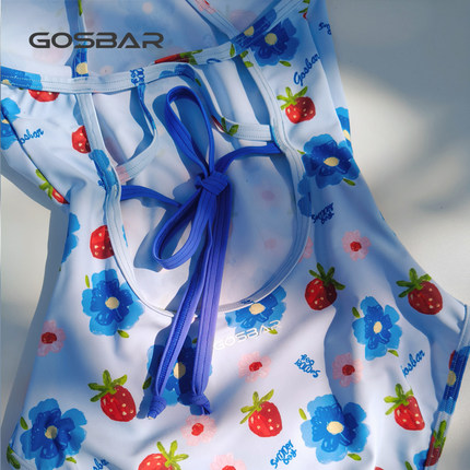 Gosbar泳衣2025新款专业连体莱卡低叉三角竞速训练游泳馆夏日草莓