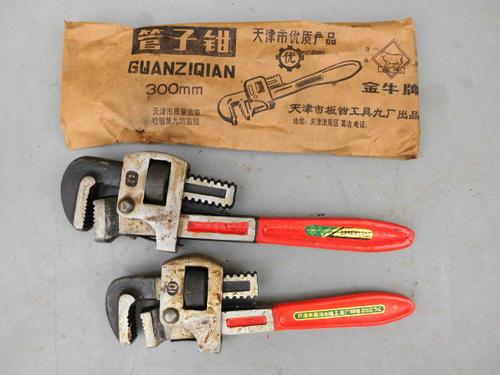 八九十年代老货英式管子钳金牛牌