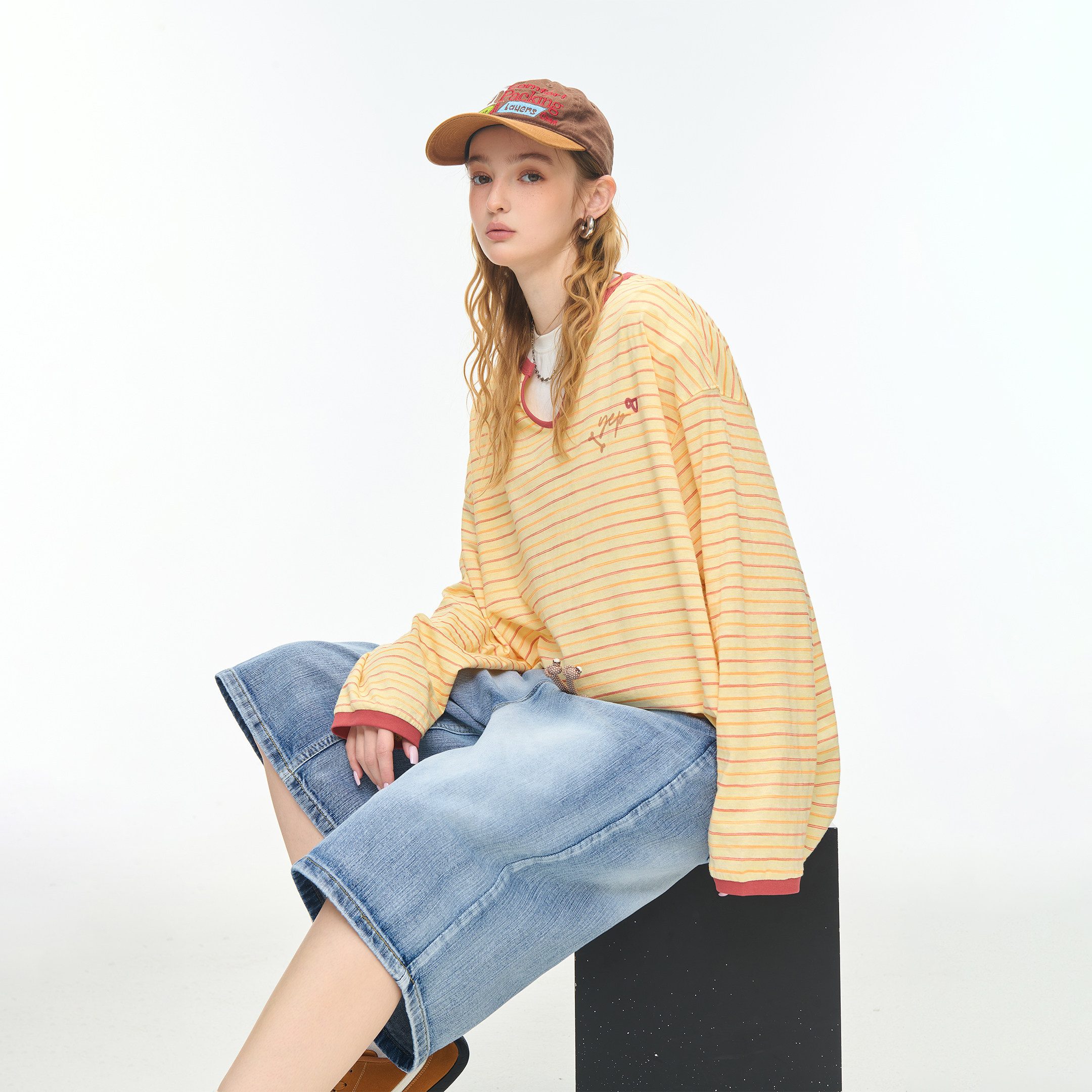 美式复古条纹长袖印花T恤女春秋新款宽松休闲设计感打底衫上衣潮