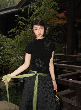 YEP蝴蝶刺绣t恤女复古黑色修身夏季新款短袖上衣BM短款半袖国风