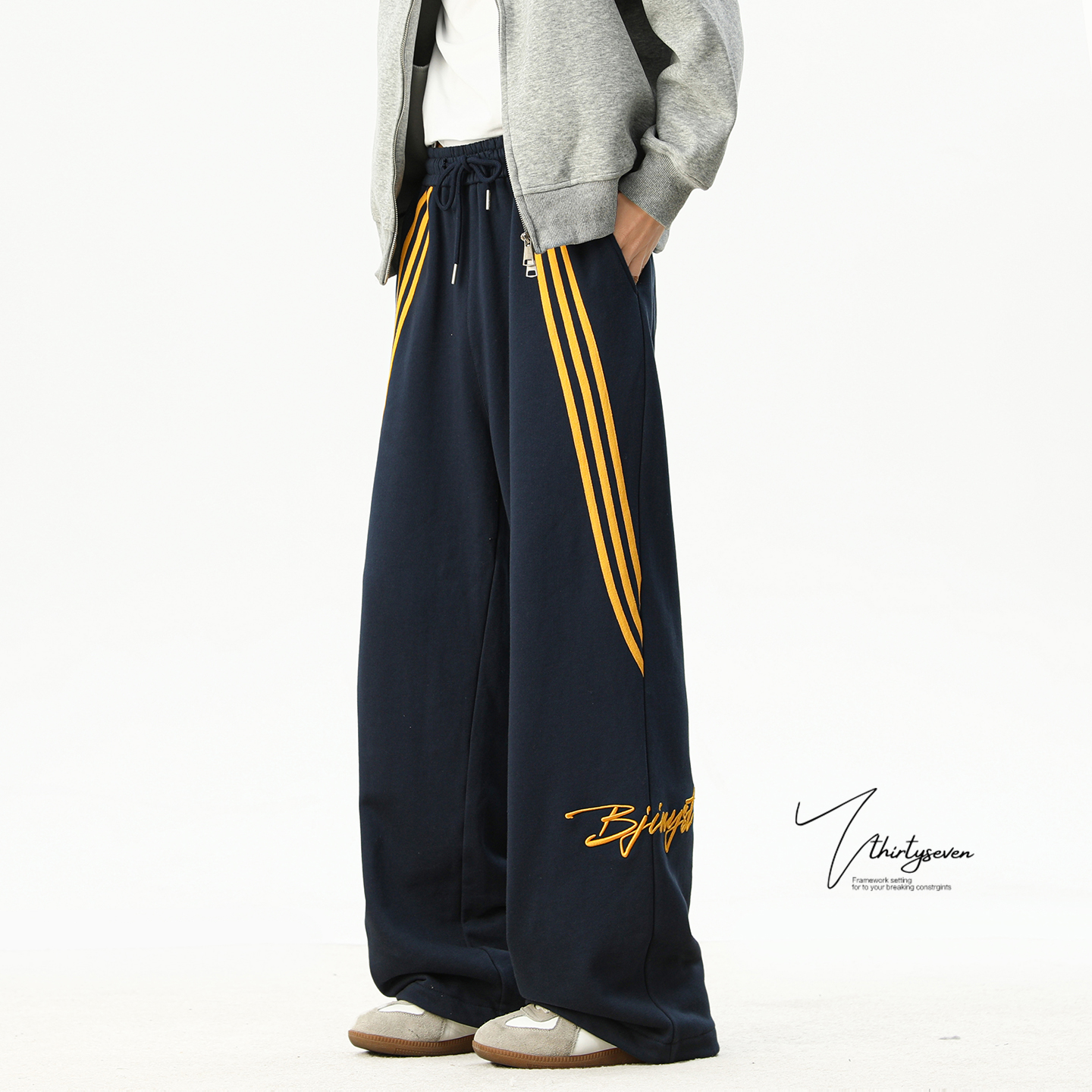 美式街头嘻哈风撞色条纹卫裤男