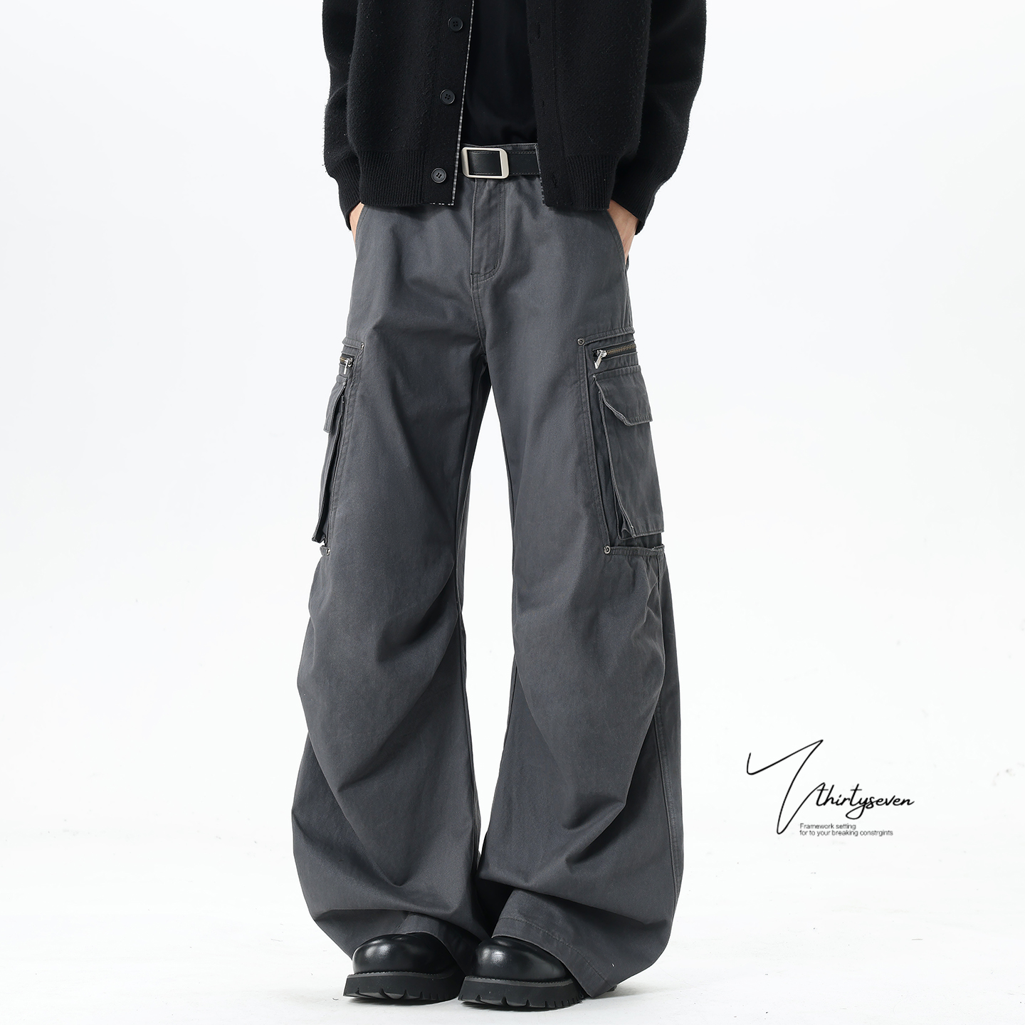 高街设计感大口袋阔腿工装裤男