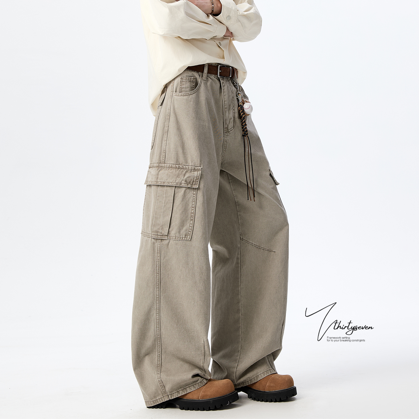 设计感解构剪裁大口袋工装裤男